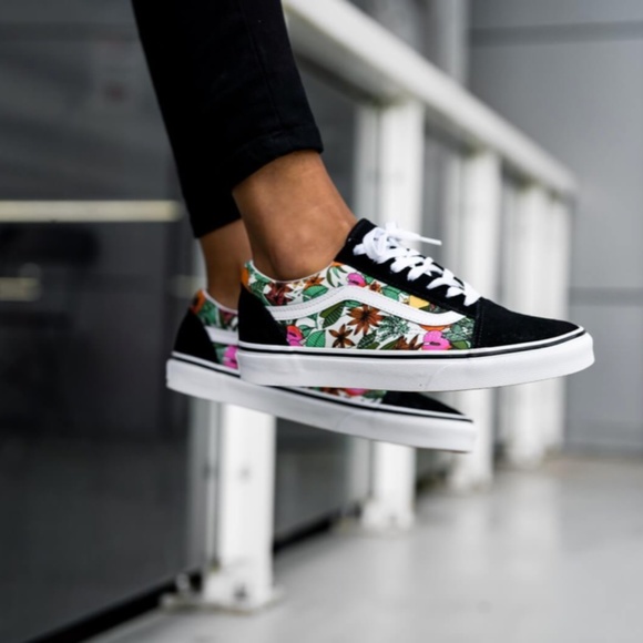 NIB Vans Old Skool Multi Tropical Skate Sneakers - Picture 3 of 10